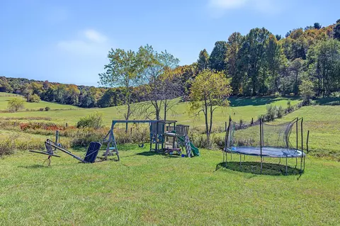 Exterior - 595 Emmanuel Rd SW, Willis, VA 24380 photo 6 of 20