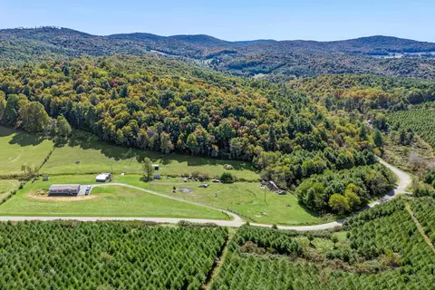 View/Area - 595 Emmanuel Rd SW, Willis, VA 24380 photo 8 of 8