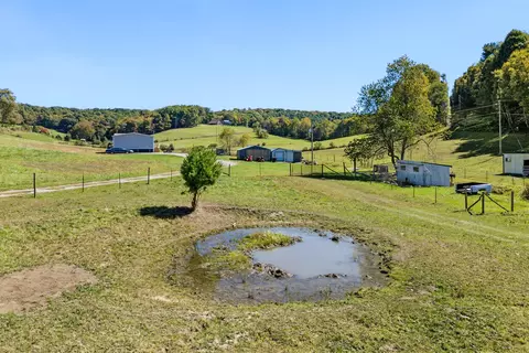Exterior - 595 Emmanuel Rd SW, Willis, VA 24380 photo 8 of 20