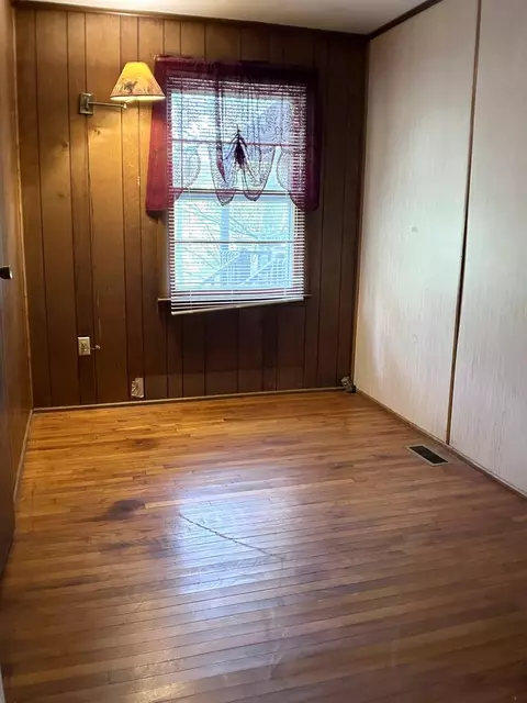 Bedroom - 818 Buskill Ave, Richlands, VA 24641 photo 1 of 3