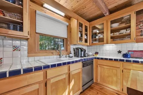 Kitchen - 920 Cascade Trl, Fancy Gap, VA 24328 photo 3 of 4