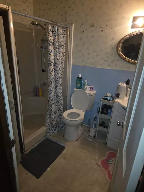 Bath - 36050 Loves Mill Rd, Glade Spring, VA 24340 photo 1 of 1
