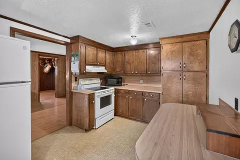 Kitchen - 771 Collinstown Rd, Stuart, VA 24171 photo 2 of 3