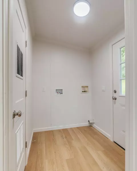 Other - 14181 Middle Pointe Ct, Abingdon, VA 24210 photo 9 of 10