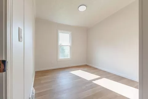 Bedroom - 14181 Middle Pointe Ct, Abingdon, VA 24210 photo 2 of 5
