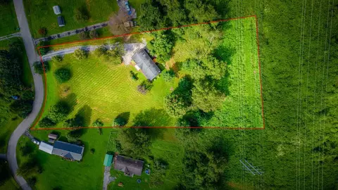 View/Area - 14181 Middle Pointe Ct, Abingdon, VA 24210 photo 3 of 3