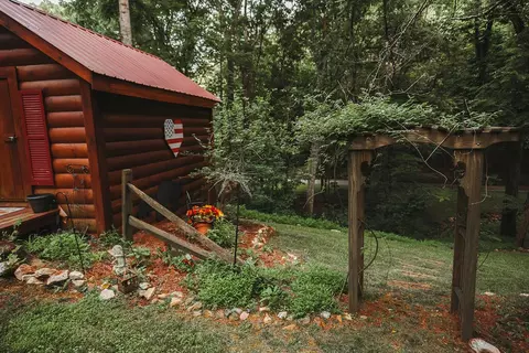Exterior - 307 Current Lp, Hillsville, VA 24343 photo 17 of 29