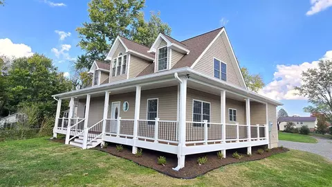 1200 Cambria St, Christiansburg, VA 24073