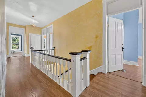 Entry Way - 30357 Oxford Ave, Emory, VA 24327 photo 3 of 5