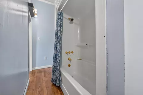 Entry Way - 30357 Oxford Ave, Emory, VA 24327 photo 5 of 5
