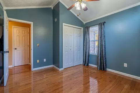 Bedroom - 104 Ashbrook Ave, Cedar Bluff, VA 24609 photo 2 of 3