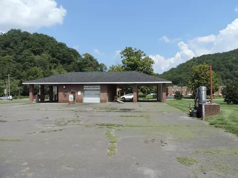 1125 Cedar Valley Dr, Cedar Bluff, VA 24609 photo 5