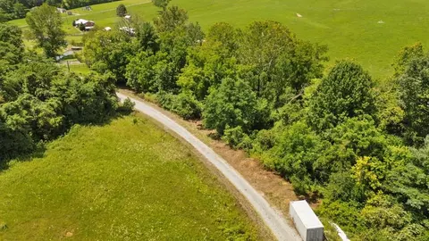 tbd Creekside Court Lot #213, Bristol, VA 24202