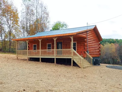 3467 Chantilly Dr, Fancy Gap, VA 24328 photo 1