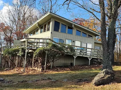 384 Panorama Dr, Fancy Gap, VA 24328 photo 1