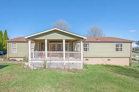 266 Mcgavock Ln, Max Meadows, VA 24360 photo 1