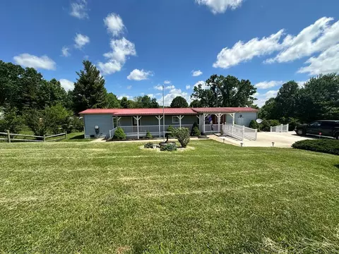 808 Pine Mountain Rd, Independence, VA 24348 photo 1