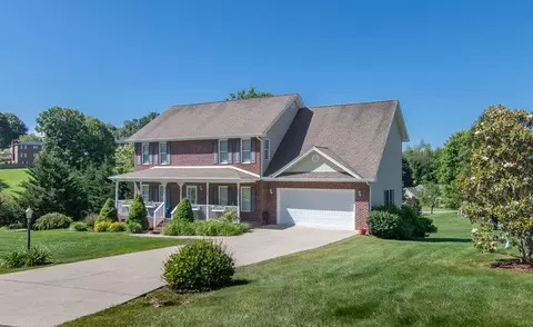33469 Spring Hill Dr, Glade Spring, VA 24340 photo 1