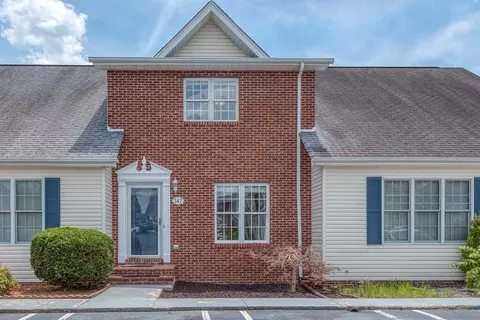 147 Rainbow Cir, Bristol, VA 24201 photo 1