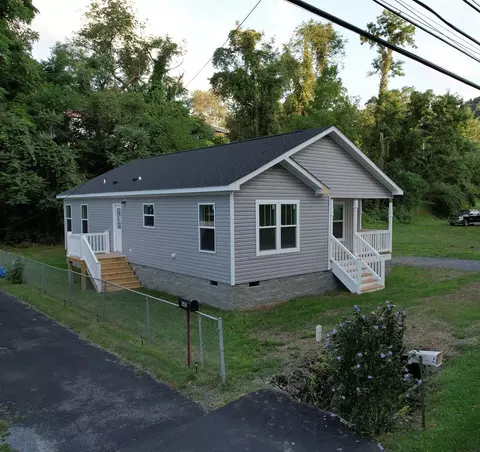 549 S Church St, Marion, VA 24354