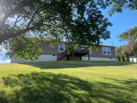 1443 Ivanhoe Rd, Max Meadows, VA 24360 photo 1