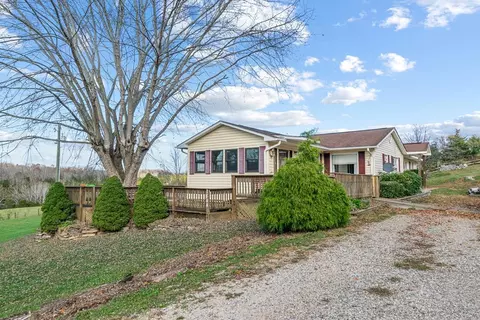 1644 Rickey Rd, Max Meadows, VA 24360 photo 1