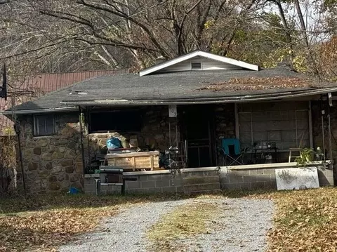 3 Rd Ave 603 3rd Ave E, Big Stone Gap, VA 24219 photo 1