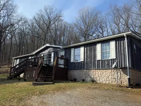267 Glen Haven Rd, Cedar Bluff, VA 24609 photo 1