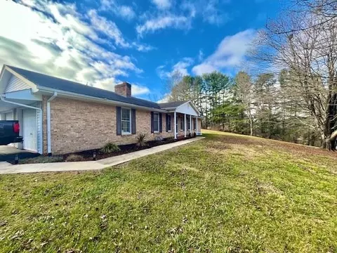 5125 E Lee Hwy, Max Meadows, VA 24360 photo 1