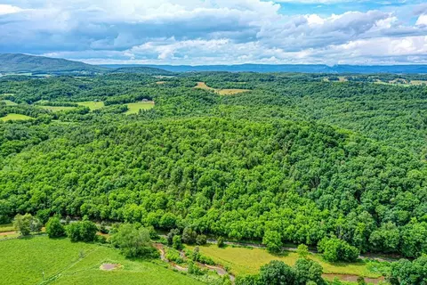 4662 Cedar Springs Rd, Rural Retreat, VA 24368