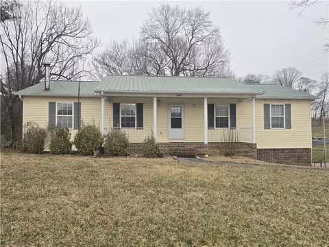 15513 Windbreak Ln, Abingdon, VA 24210 photo 1
