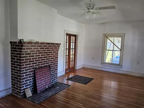 Living - 152 Poplar Dr, Ivanhoe, VA 24350 photo 3 of 5