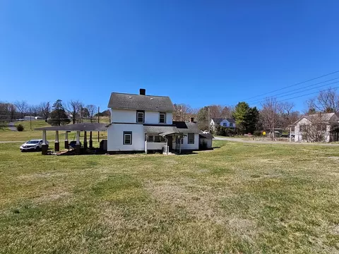 Exterior - 152 Poplar Dr, Ivanhoe, VA 24350 photo 3 of 16