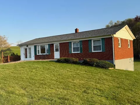 1054 Piney Fork Rd, Dugspur, VA 24325 photo 1