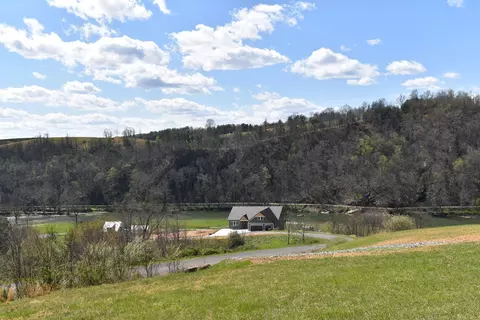 36 Riverside Drive, Sparta, NC 28675 photo 8