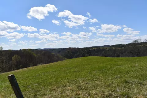 45 Riverside Drive, Sparta, NC 28675 photo 3
