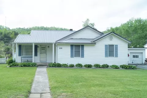 624 Baptist Valley Rd, Cedar Bluff, VA 24609