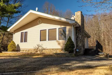 411 Thunder Hill Rd, Fancy Gap, VA 24328 photo 1