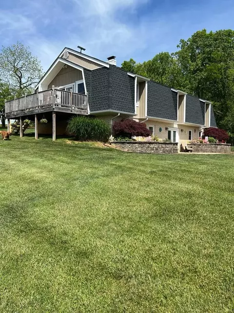 58 183 Hemlock Ridge Rd, Hillsville, VA 24343