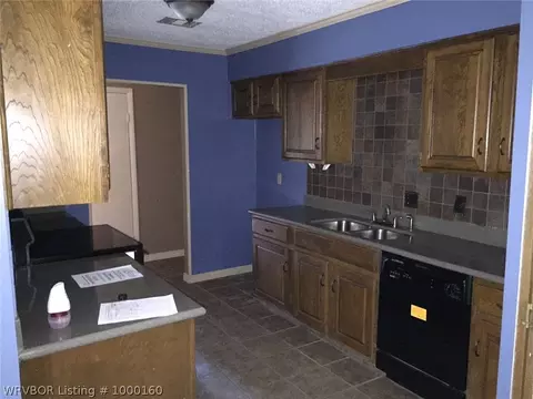 3436 Braeburn Glen St, Fort Smith, AR 72908 photo 4