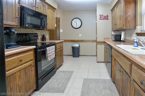 3419 S 98 St, Fort Smith, AR 72903 photo 8