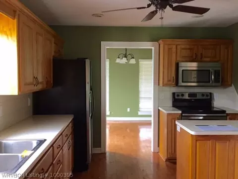 109 Gerald Holt Way, Hackett, AR 72937 photo 6
