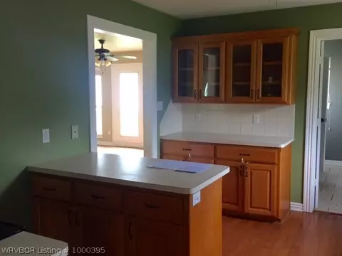 109 Gerald Holt Way, Hackett, AR 72937 photo 8