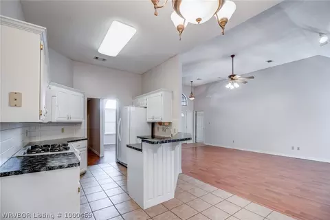 7211 Millennium Dr, Fort Smith, AR 72916 photo 5