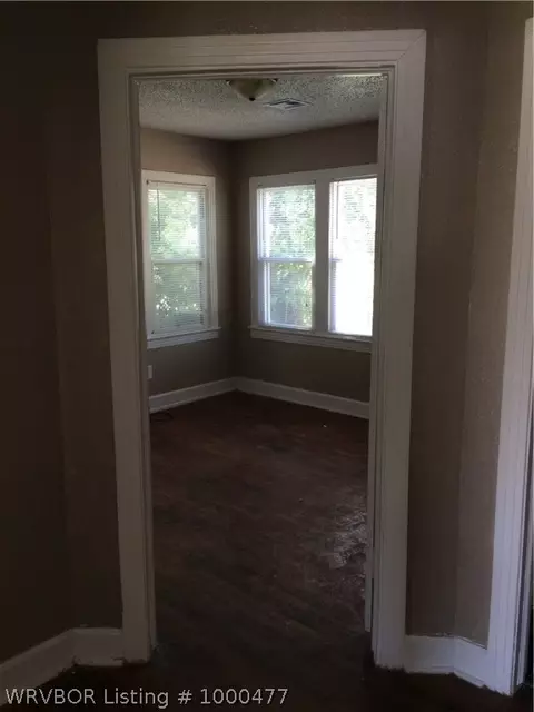 215 N 43rd St, Fort Smith, AR 72903 photo 9
