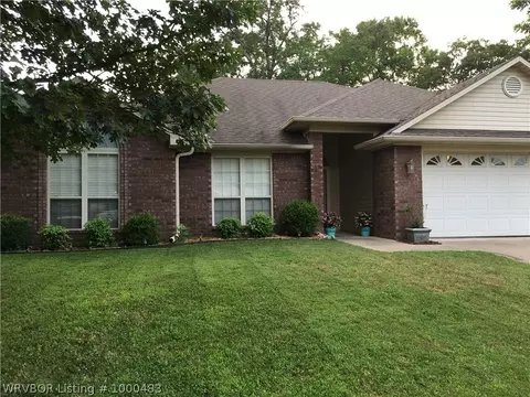 901 Village Dr, Lavaca, AR 72941 photo 1
