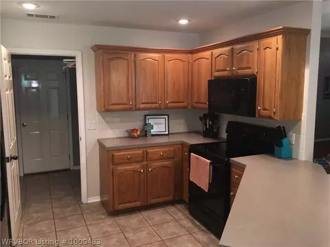 901 Village Dr, Lavaca, AR 72941 photo 11