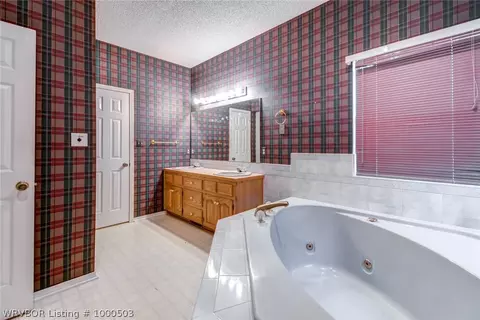 8300 Canopy Oaks Dr, Fort Smith, AR 72903 photo 16
