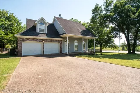 8300 Canopy Oaks Dr, Fort Smith, AR 72903 photo 4