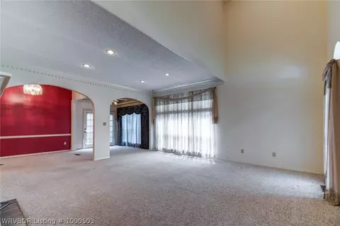 8300 Canopy Oaks Dr, Fort Smith, AR 72903 photo 9